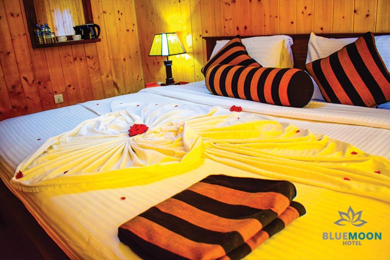 Blue Moon Hotel Нувара-Елія Екстер'єр фото