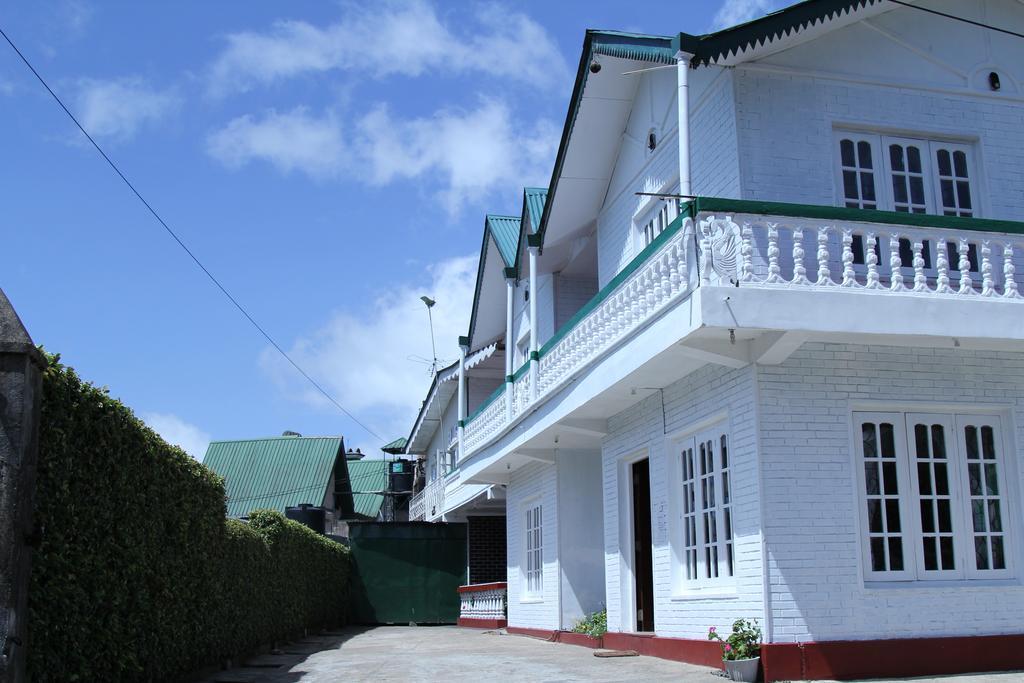Blue Moon Hotel Нувара-Елія Номер фото